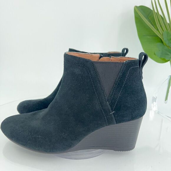 Vionic Women's Paloma Boot Size 7.5 Wedge Bootie Black Suede Comfy Side Zip - Picture 7 of 16